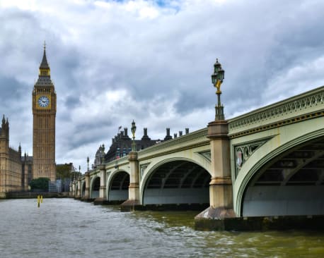 England Tour attractions in London, seen on a tour of England and Ireland