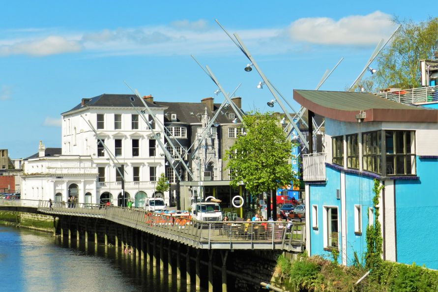 The colorful and friendly city of Cork