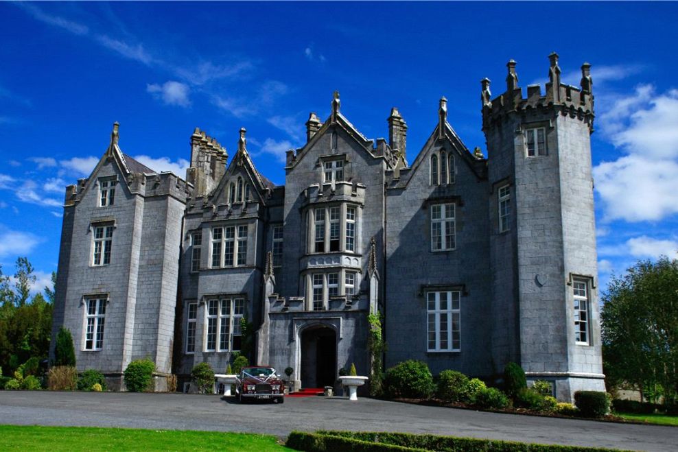 Kinnitty Castle Hotel